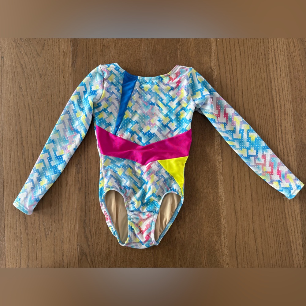 Girl’s Long Sleeve Gymnastics Suit